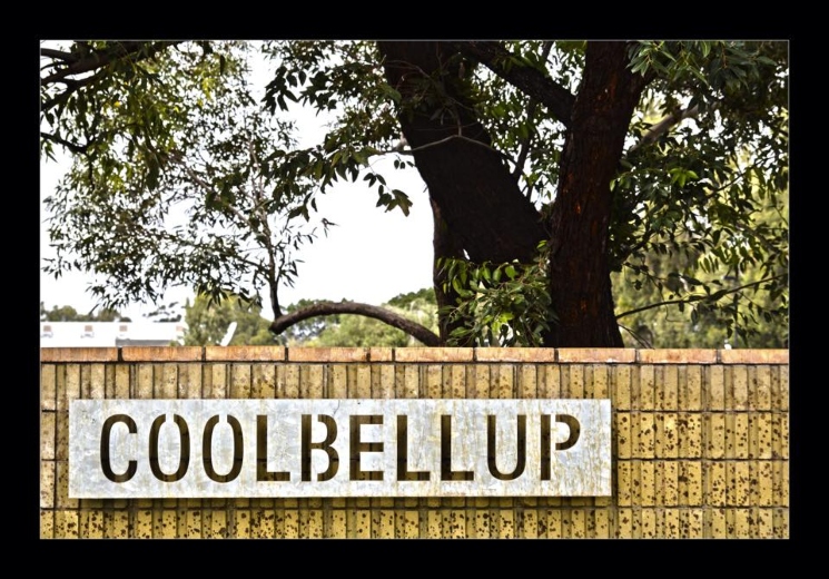 Coolbellup Sign